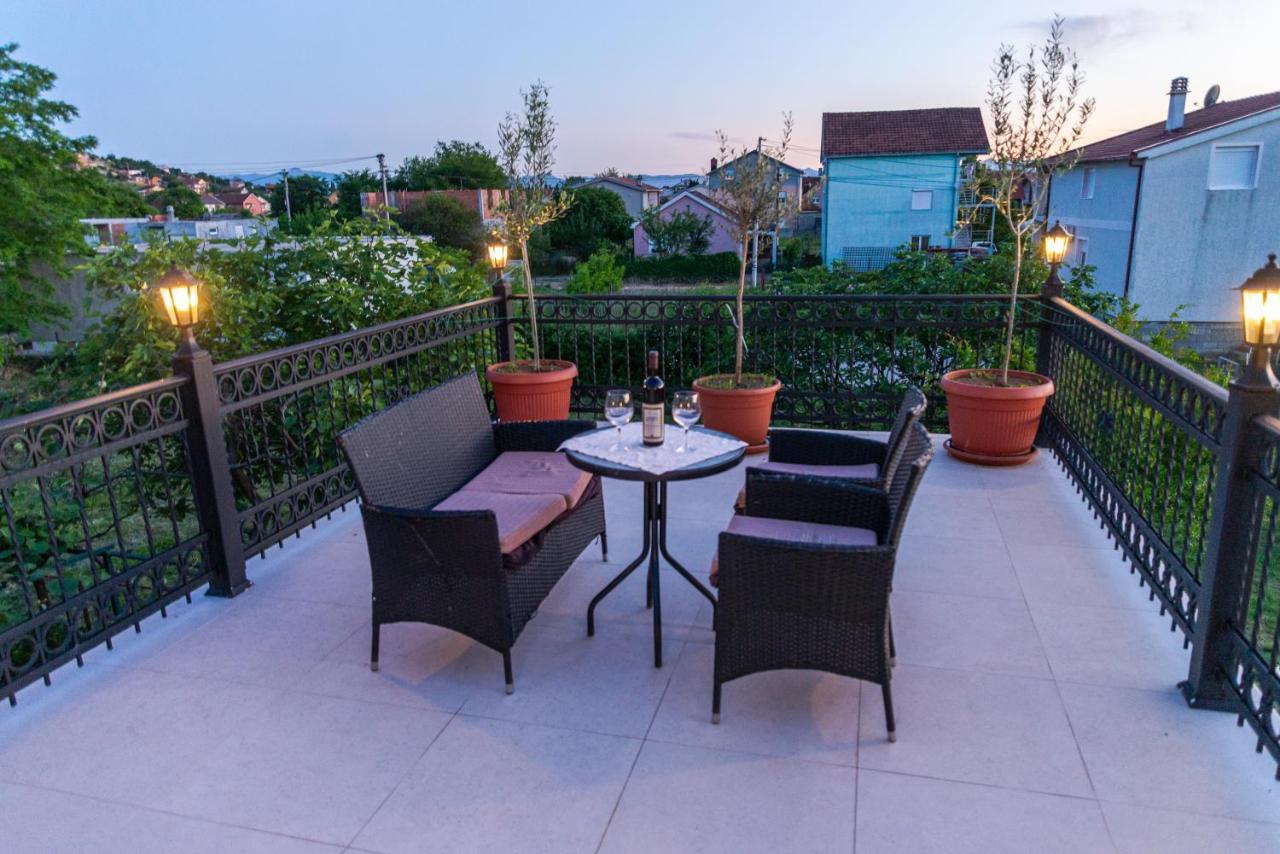 Apartman Mona بودغوريتْسا المظهر الخارجي الصورة
